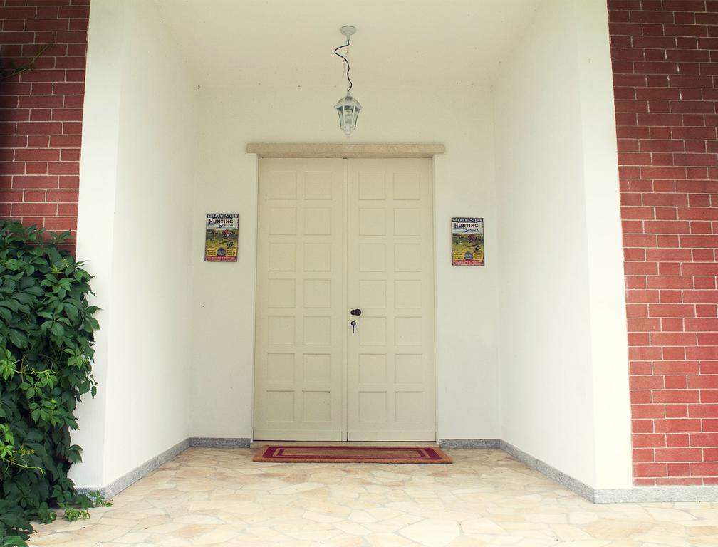 B&B La Riviera Arignano Exterior foto